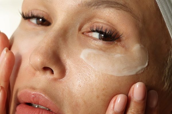 {"ARInfo":{"IsUseAR":false},"Version":"1.0.0","MakeupInfo":{"IsUseMakeup":false},"FaceliftInfo":{"IsChangeEyeLift":false,"IsChangeFacelift":false,"IsChangePostureLift":false,"IsChangeNose":false,"IsChangeFaceChin":false,"IsChangeMouth":false,"IsChangeThinFace":false},"BeautyInfo":{"SwitchMedicatedAcne":false,"IsAIBeauty":false,"IsBrightEyes":false,"IsSharpen":false,"IsOldBeauty":false,"IsReduceBlackEyes":false},"HandlerInfo":{"AppName":2},"FilterInfo":{"IsUseFilter":false}}